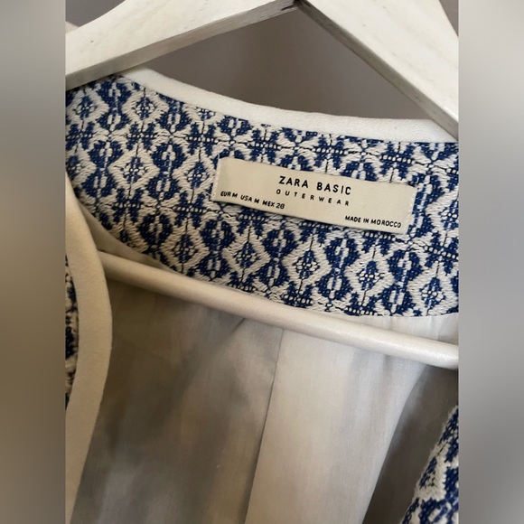 Textured Zara Jacket - Picture 3 of 4